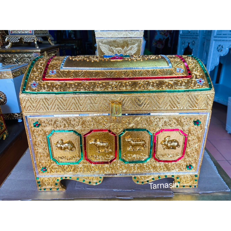 หีบไม้ หีบปิดทอง หีบใส่ของ หีบประดับ หีบสมบัติ หีบ12ราศี