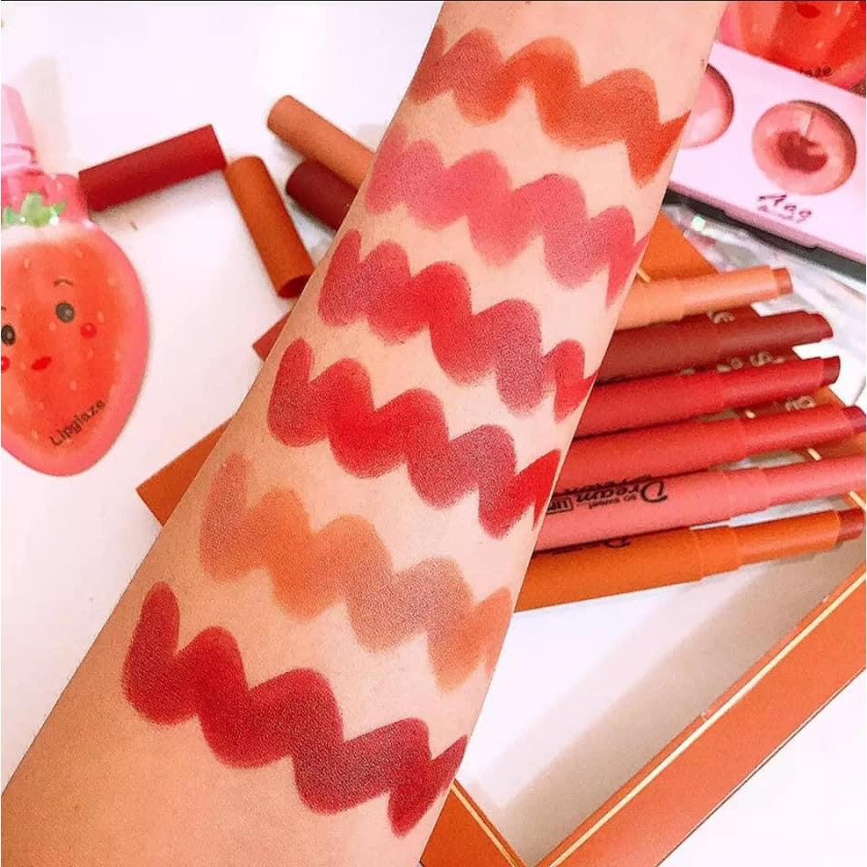 HT-072 ลิปสติกเนื้อกำมะหยี่ สวยมากติดทน สินค้าขายดีที่สุด สินค้าพร้อมส่ง