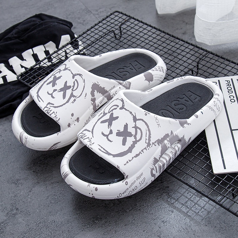 HP20 รองเท้าแตะแฟชั่นผู้ชายเรียบง่าย นิ่มเหมือนเหยียบขี้ ผู้หญิงใส่ได้ ใช้งานในร