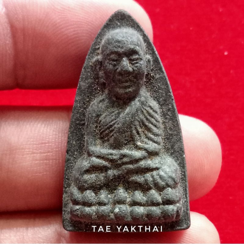 หลวงปู่ทวด เนื้อว่าน หลังตัวหนังสือ พิมพ์เตารีดใหญ่ วัดช้างให้ ปี2540 #พระแท้