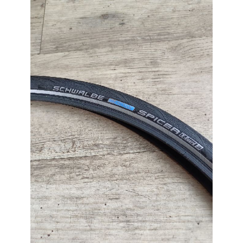 ยาง Schwalbe Spicer 700x30C กันหนาม