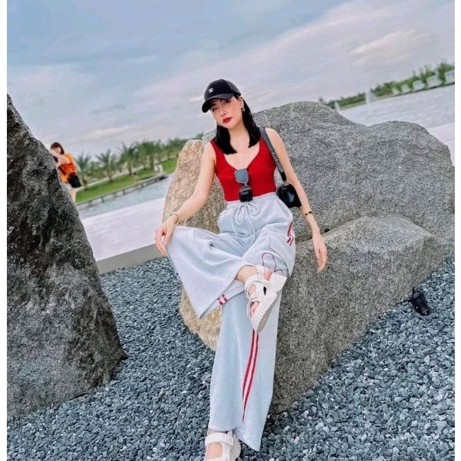 Valley girl VG L เซ็ทกางเกงวอร์ม มือ2 A'Perfect / Jidapa style