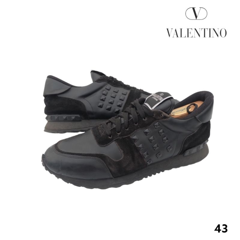used Valentino sneaker​ Size​ 43รองเท้า​ มือสอง​ ผ้าใบ​ ผู้ชาย​