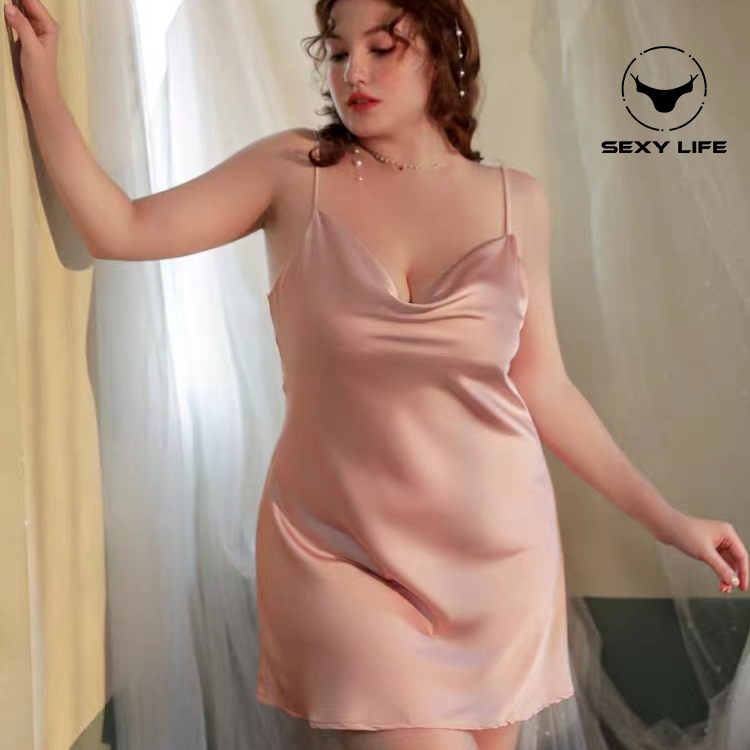 ชุดนอนผ้าซาติน💕ชุดนอนไม่ได้นอน อวบ👗สายสะพายไหล่ปรับระดับได้ ผ่าที่ชายเสื้อ 🚚ส่งไวจากไทย1-3วัน (H9099)