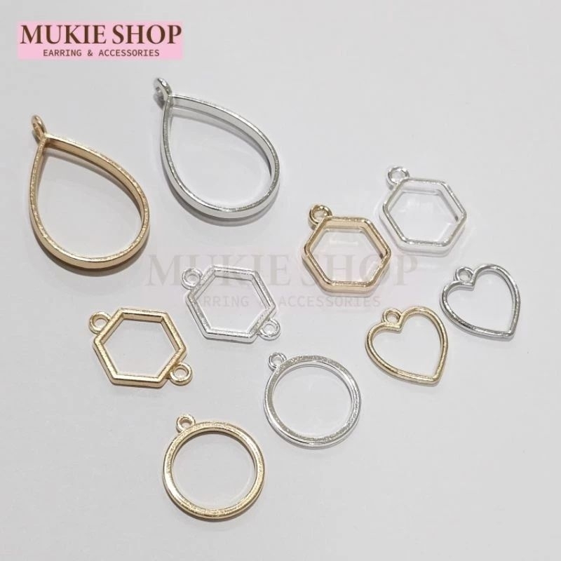 Mukie shop DIY จี้หัวใจ จี้โปร่งแบบต่างๆ กรอบเรซิ่น จี้กรอบ จี้ แพ็ค 5,10,20 ชิ้น v.4