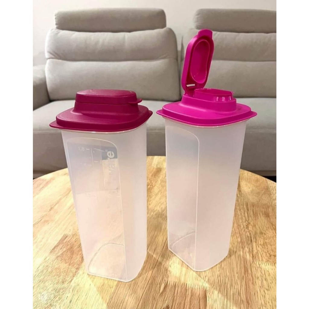 ขวดน้ำ Tupperware รุ่น Fridge water bottle ขนาด 2L