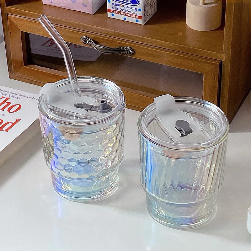 แก้วน้ำ โฮโลแกรม ใส่เครื่องดื่ม 400ml สไตล์มินิมอล ดีเทลสีรุ้ง พร้อมหลอดแก้ว ฝาปิด ทนความร้อน