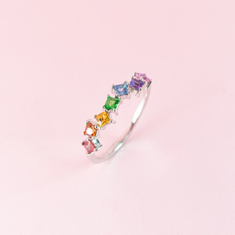 แหวนพลอยสีรุ้ง พลอยแซฟไฟร์สี่เหลี่ยม Princess Sapphire Ring ตัวเรือนเงินแท้ พลอยแท้