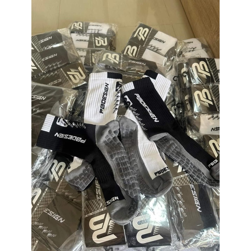 ถุงเท้าสั้นกันลื่น PB DESIGN 🧦 ขาว ดำ