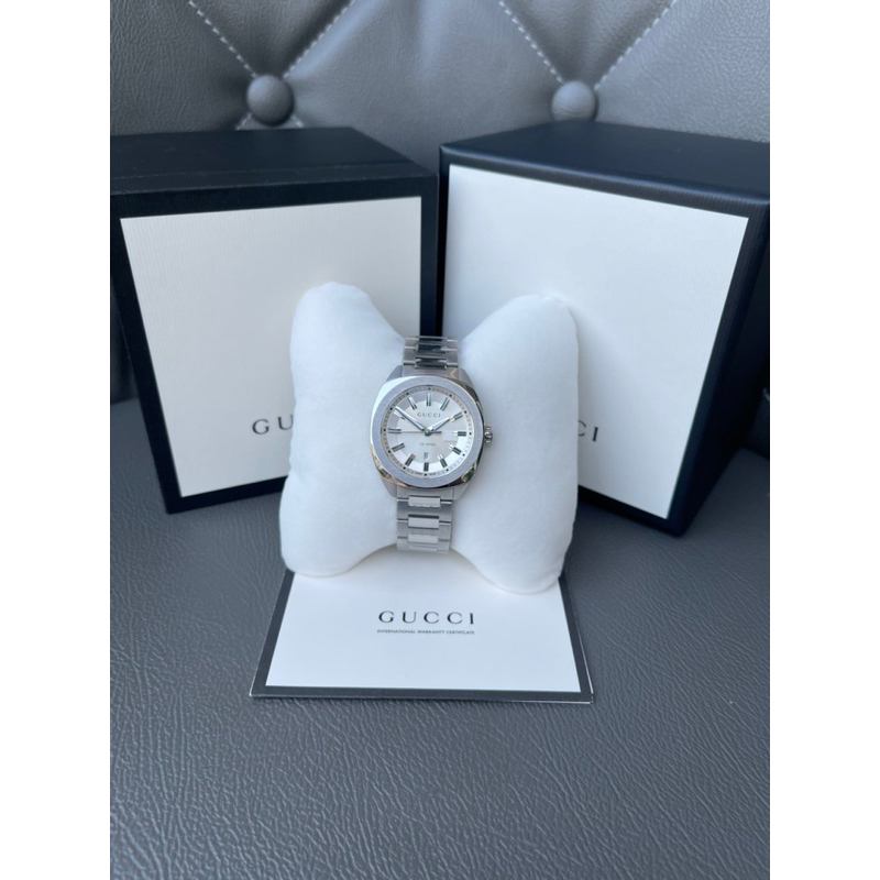 New Gucci Watch Gucci 2570 ปัด 37  mm  ขาวหายากแล้ว