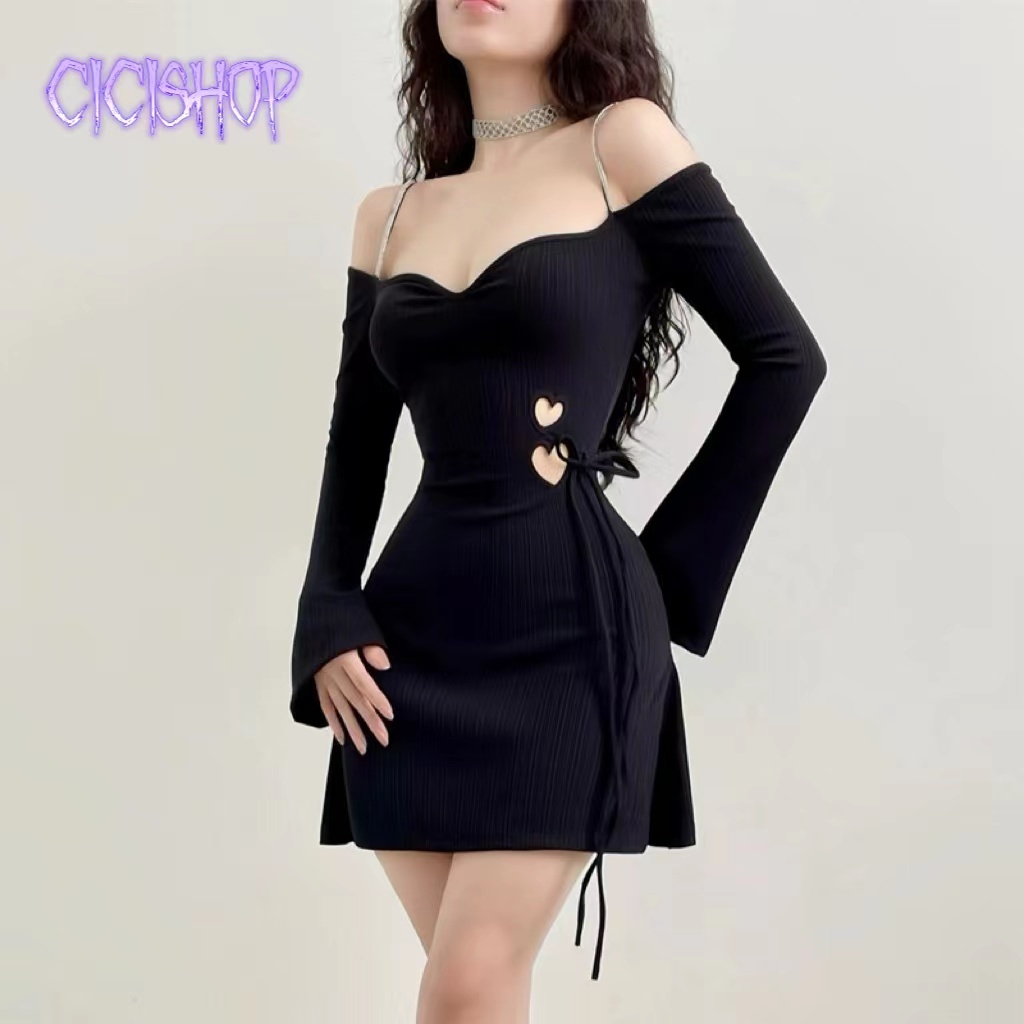 Cicishop(D48H4533)มินิเดรสเเขนยาวปาดไหล่ ดีเทลเว้าข้างรูปหัวใจมีเชือกผูกด้านข้าง ผ้ายืดสวยเข้ารูปสำหรับสาวมินิ วาเลนไทน์