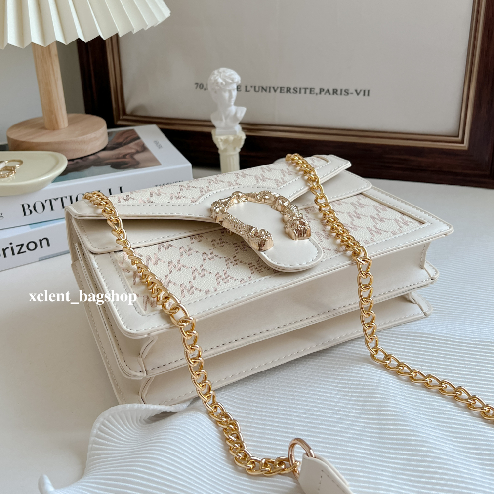Glammhouse - Pixie bag กระเป๋าหนัง Pu ทรงแข็ง อะไหล่สีทองสวย ใบนี้มาสไตล์เรียบหรู ดูดี