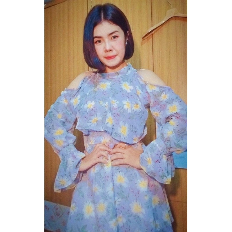 มือ2.เดรสสีม่วงป้ายNuy shop