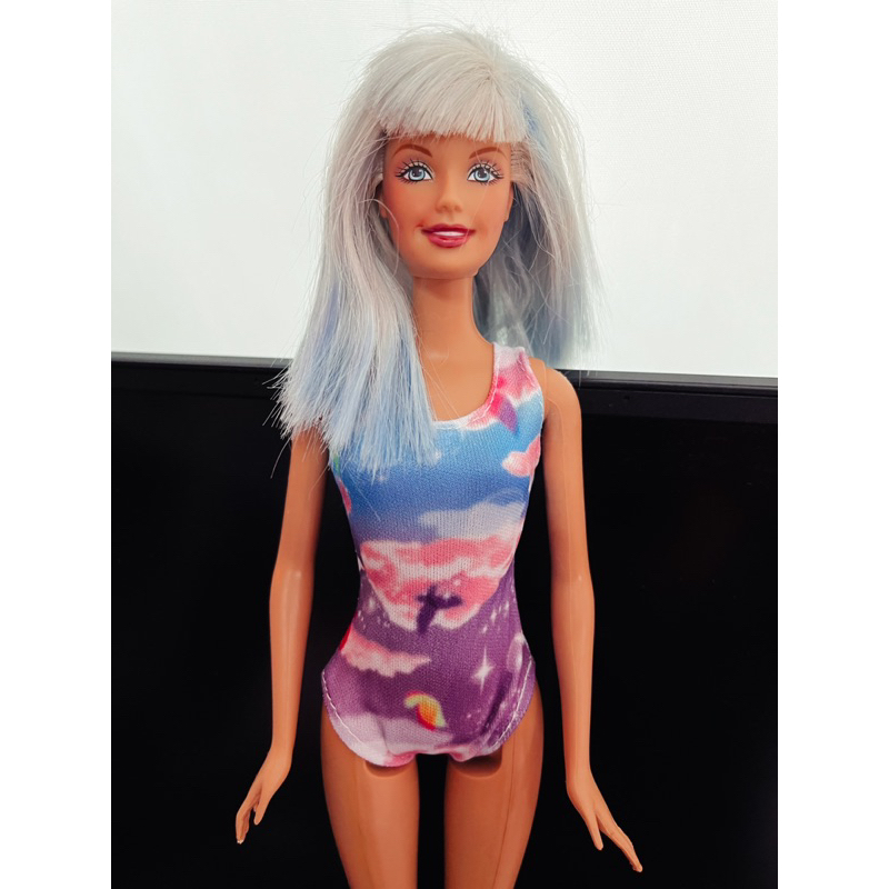 ตุ๊กตา Barbie หน้าสวยมาก ปั๊มลิขสิทธิ์แท้ 1999, Mattel ผมโดนตัดเปื้อนหมึก มือมีรอยสะกิดนิดเดียว ขอคน