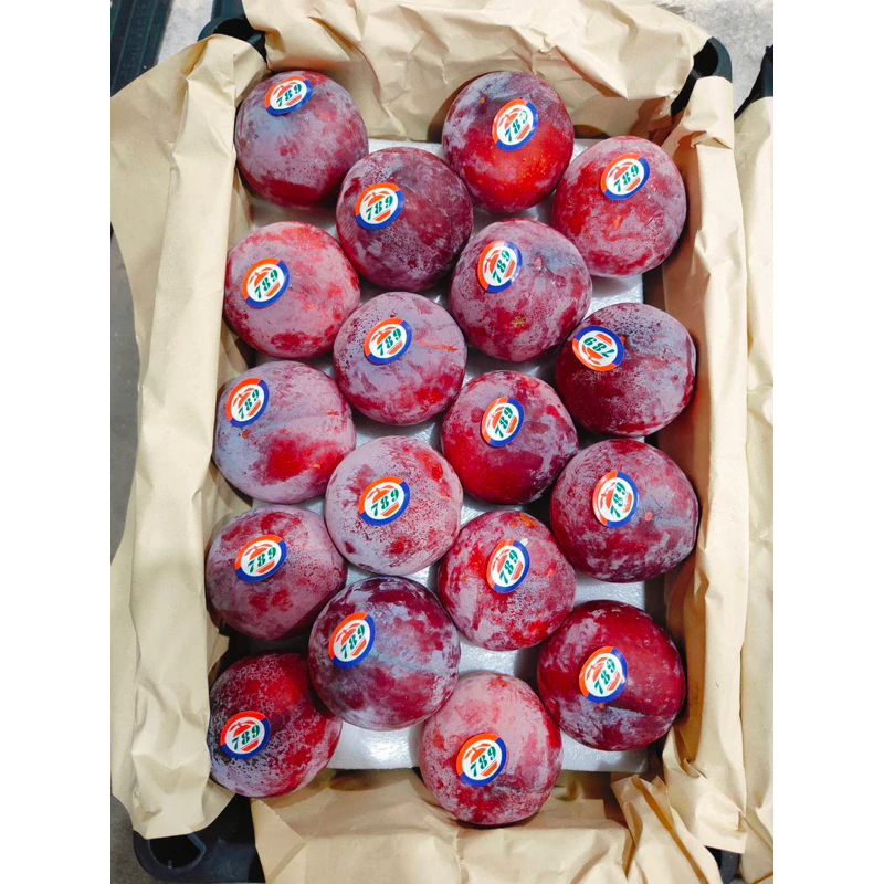 ลูกไหน พลัม นำเข้า (PLUMS) (1kg)เนื้อเหลือง ผิวแดงผิวดำตามล๊อก