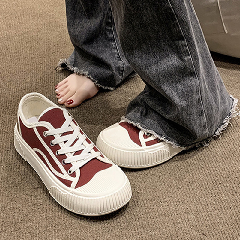 Luckkyshoes สั่งมาจัดส่งให้เลย รองเท้าผ้าใบแฟชั่นผู้หญิง ดีไซน์สุดวินเทจใส่ยังไงก็เข้า เหมาะที่สุดกับทุกชุดสาวๆสายถ่ายรู - รูปที่ 3