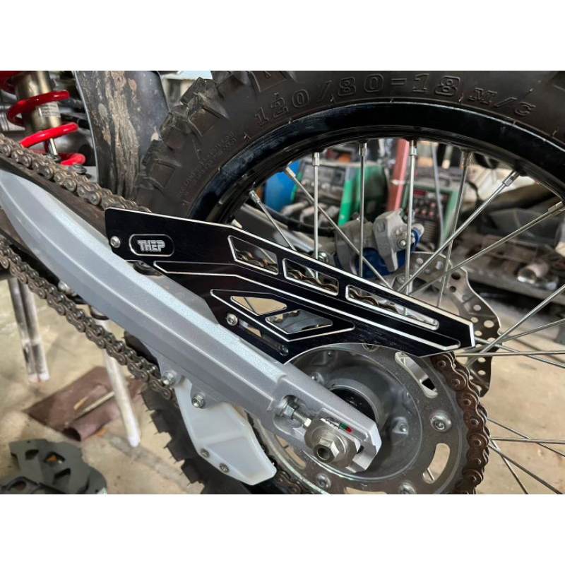 #บังโซ่ รุ่นklx125/140g/150/230/250,crf250/300 WR155 #แบรนด์Thep #มอเตอร์ไซค์
