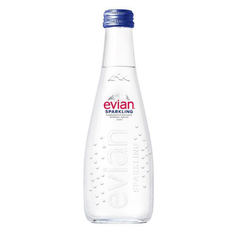 Evian sparkling mineral water 330ml. เอเวียง น้ำแร่อัดก๊าซ นำเข้าจากฝรั่งเศส🇫🇷ขวดแก้ว