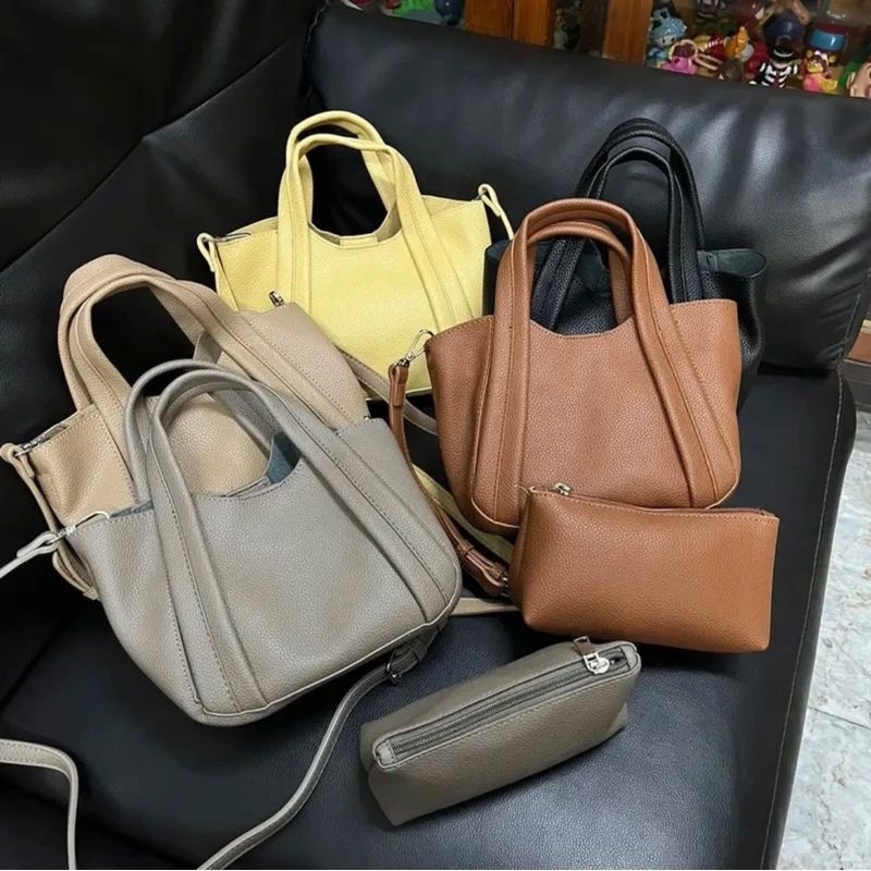 จัดส่งฟรี!!💢ส่งต่อ💢 BONDI BAG "สีน้ำตาล" ขนาด 9 นิ้ว