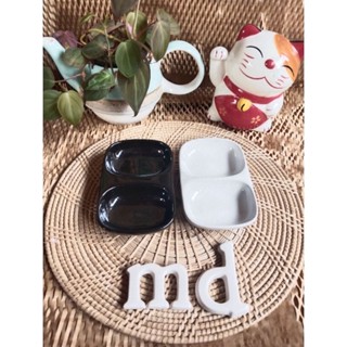 ถ้วยน้ำจิ้ม2ช่องเหมาะสำหรับใส่ซอสหรือน้ำจิ้มต่างๆ