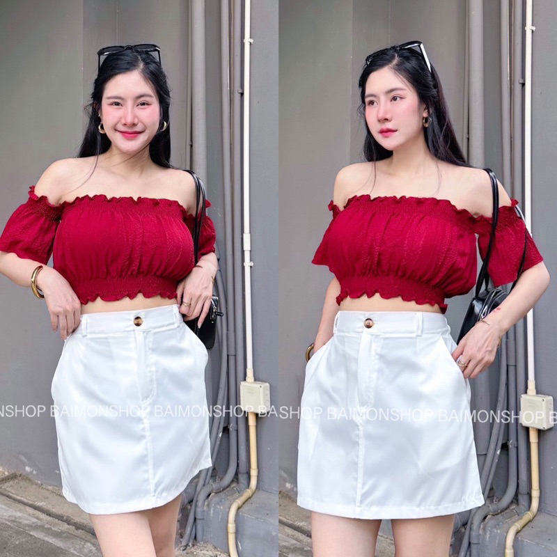 เสื้อครอป เสื้อเปิดไหล่ ผ้าคอตตอน เป็นเกาะเย็บต่อแขนทรงกระดิ่ง รุ่นนี้กำลังฮิตมากเลยนะคะ - รูปที่ 3