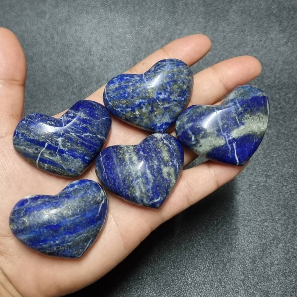 หินลาพิส ลาซูลี รูปหัวใจ Lapis lazuli