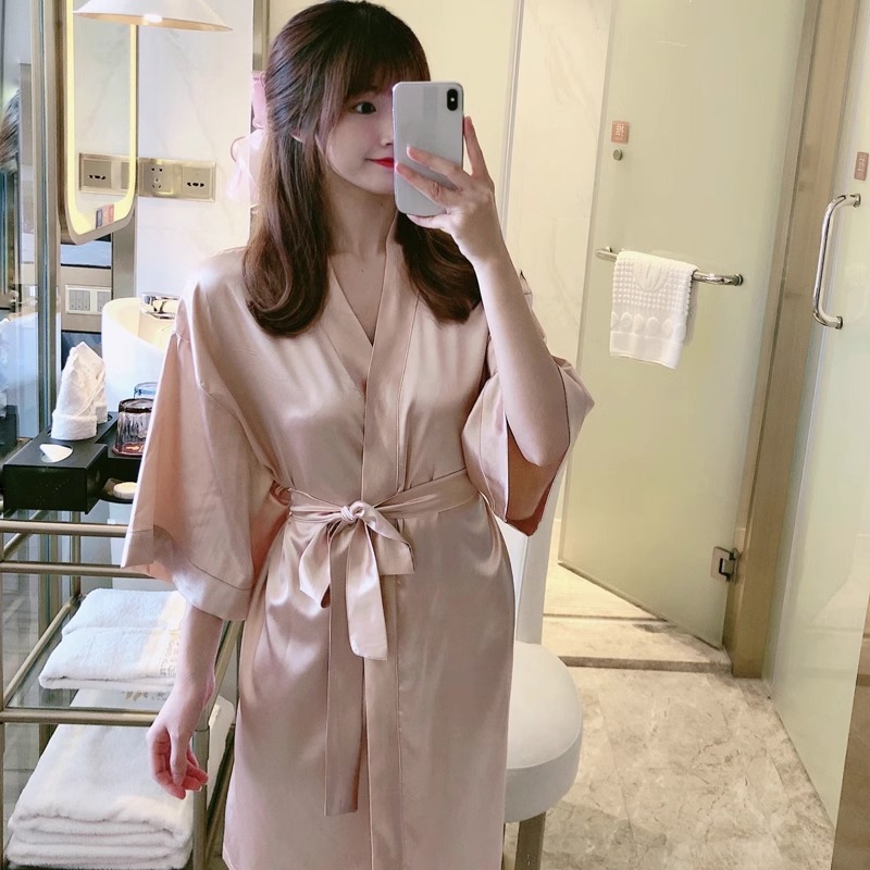 ชุดนอนผ้าซาติน ชุดนอนลูกไม้ ชุดนอนสายเดียว H1102 - รูปที่ 2