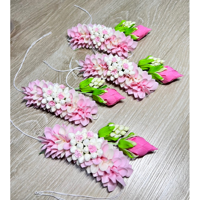 มาลัยติดผม มาลัยคาดผม มาลัยครอบหางม้า มาพร้อมปิ่นดอกข่าตูมหวานๆ