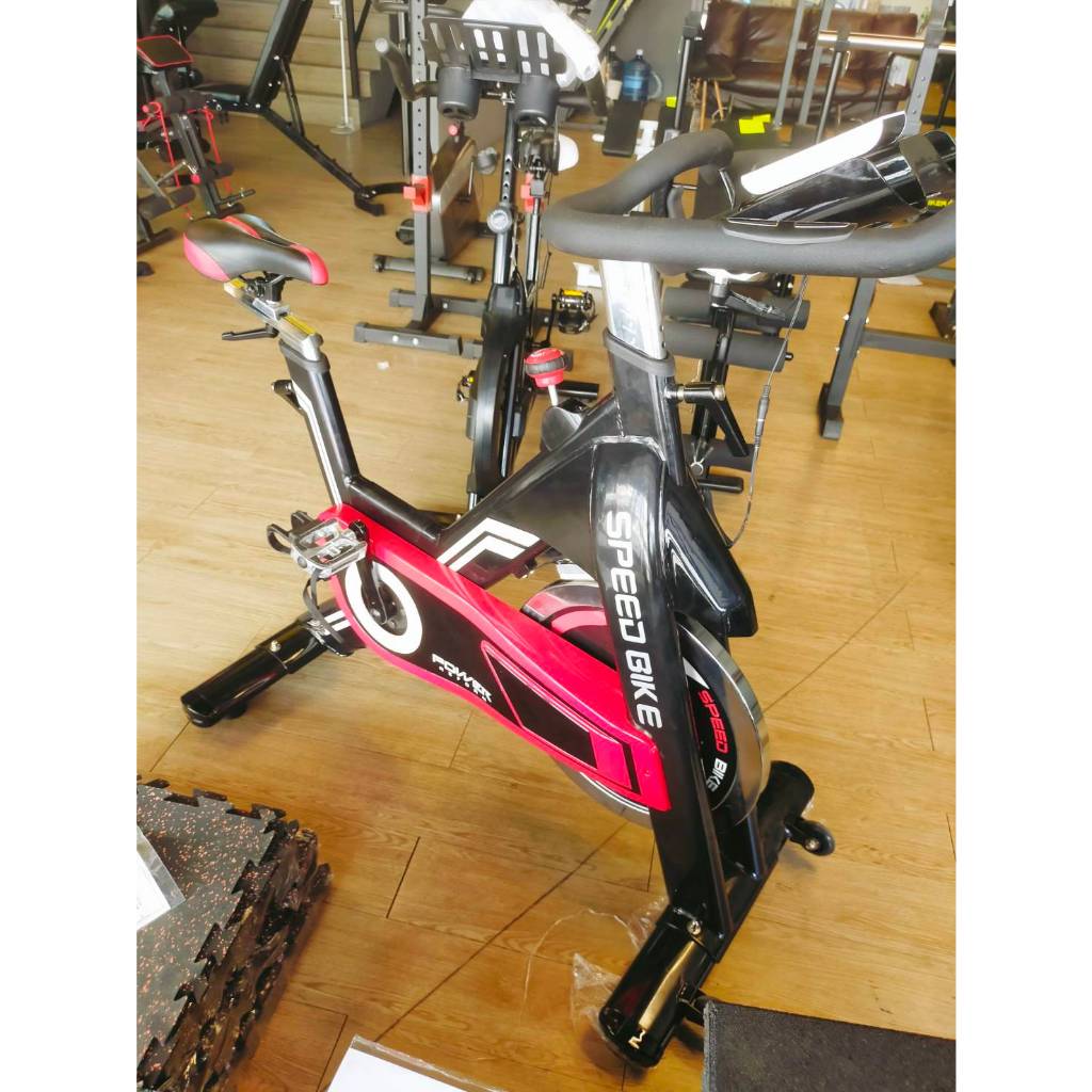 [ลดล้างสต๊อก] (จัดส่งเฉพาะกทม.) POWER REFORM จักรยาน Speed Bike สีแดง ระบบสายพาน เกรด Commercial จานล้อ 20 กก.
