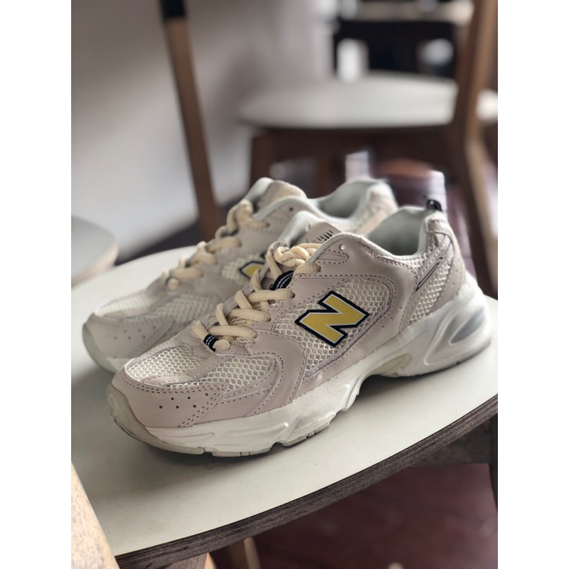 รองเท้าผ้าใบสายเกาหลี NB530 พร้อมส่ง ( มือสอง )