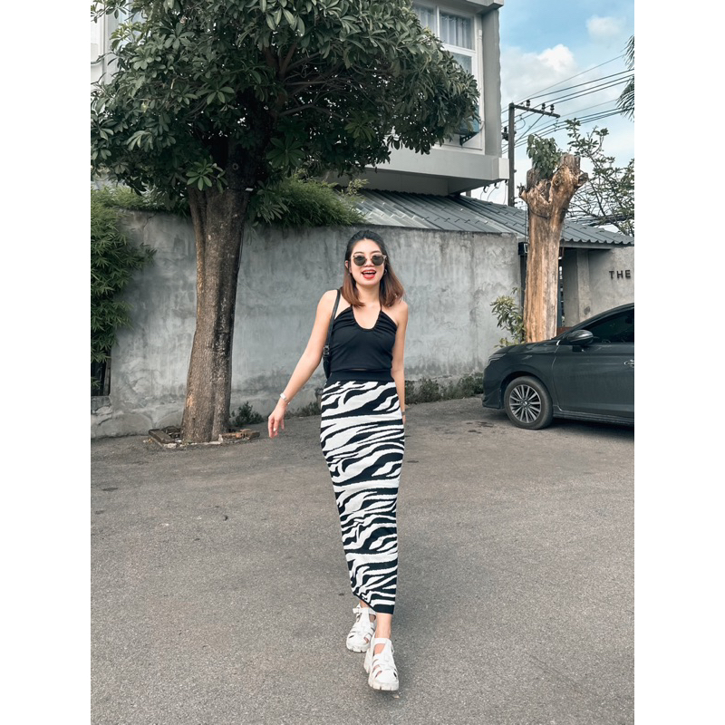 Cera knit skirt กระโปรงไหมพรมยาว : everydaylookk store