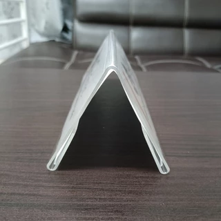 ป้ายอะคริลิคตั้งโต๊ะ 21.5x8 cm. (A5นอนพับครึ่ง) 2หน้า ทรง V ป้ายสามเหลี่ยม (V8)