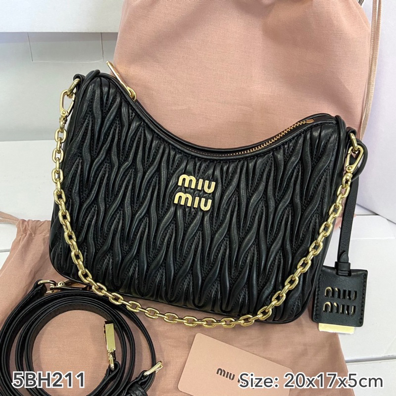 🎀New! Miu Miu 5BH211 crossbody bag (❗️เช็คสต็อคก่อนสั่งอีกทีนะคะ)