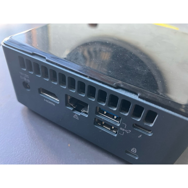 intel nuc i7 ssd 240GB Ram 8GB มือสอง