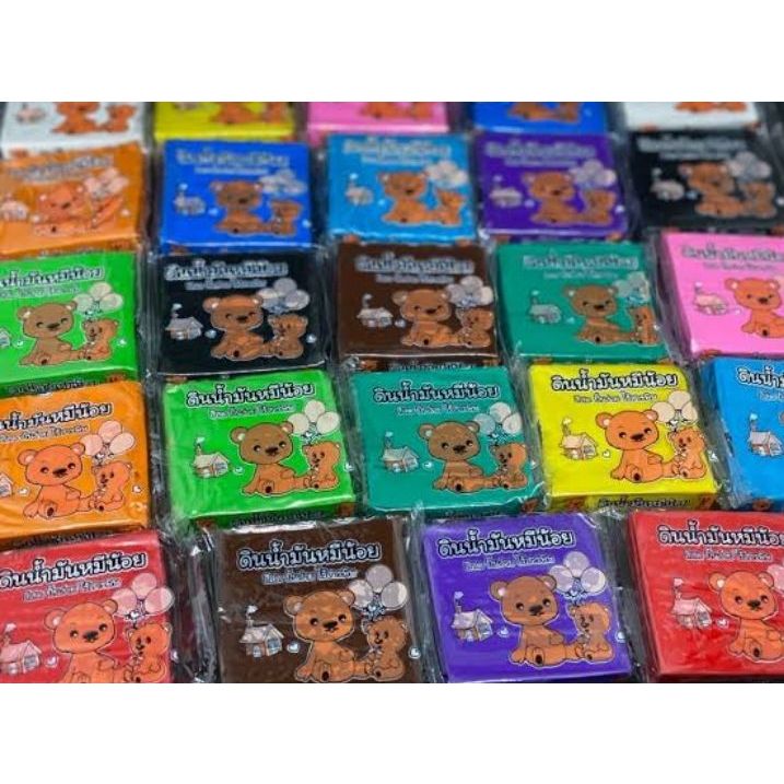 สร้างจินตนาการด้วยดินน้ำมันตราหมีน้อย สีสด ปั้นง่าย ไร้สารพิษ ขนาด 90 g เหมาะสำหรับเด็กวัย3ปีขึ้นไป