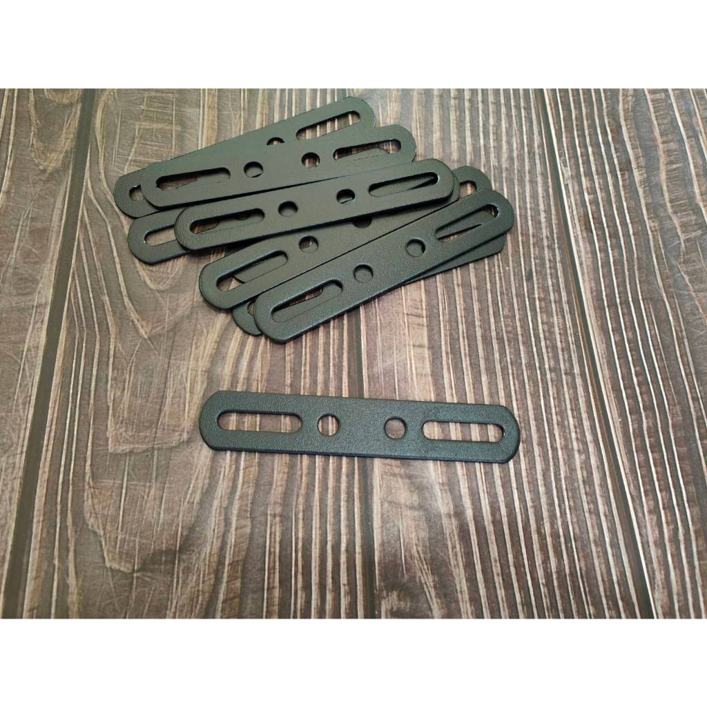 เหล็กรูสไลด์สีดำ เหล็กต่อเเฟริ่ง เหล็กต่อบังลม ราคาต่อ1อัน เหล็กหนาทำสี powder coat