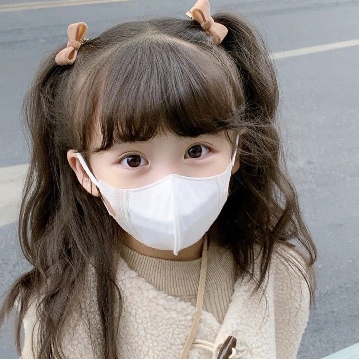 หน้ากากอนามัยเด็ก แมสสีขาว 1แพ็ค (10ชิ้น) 3D แมส เด็ก สำหรับเด็ก4-12ปี ผู้ใหญ่หน้าเล็กใส่ได้