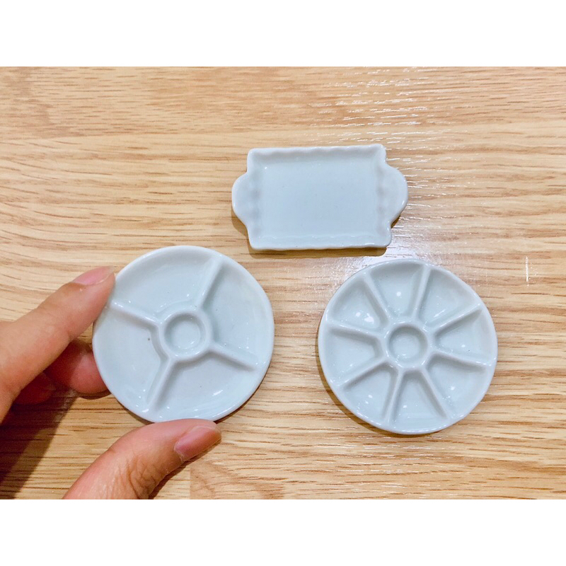 จานหลุมจิ๋ว จานเซรามิคจิ๋ว ขนาด 5 cm. ราคา/ชิ้น
