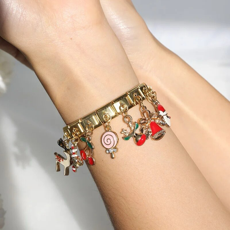 ชาร์ม Italian Charm Bracelet