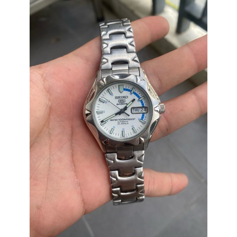 นาฬิกา Seiko 5 sports Automatic 23 jewels มือสอง