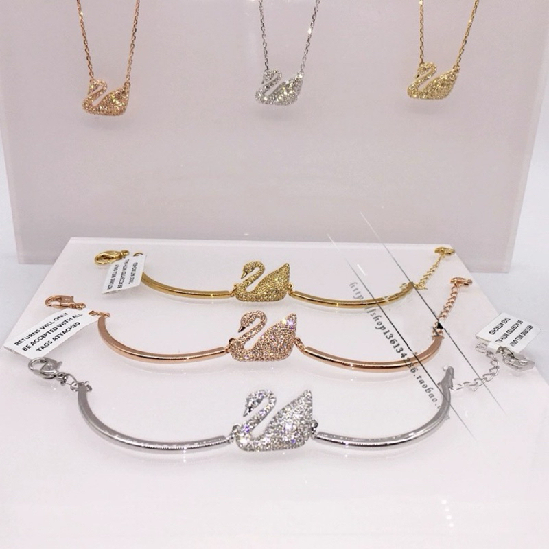 พร้อมส่งSwarovskiแท้ใหม่ สร้อยข้อมือ swarovski ของแท้ ของแท้ 100% แท้