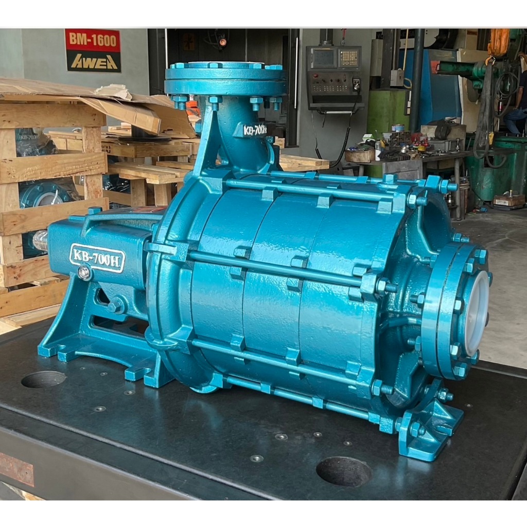 ปั๊มน้ำ KOBOTA KB-700H ปั๊มแรงดันสูง 4 ใบพัด 4" x 4" By JUNERY