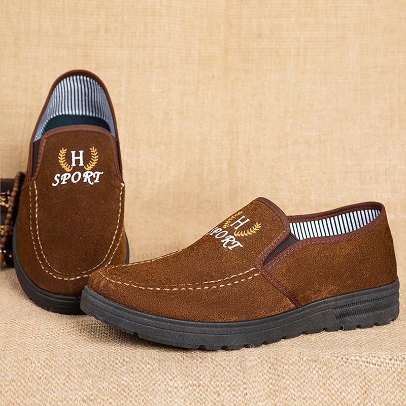 Fshoesใหม่ รองเท้าผ้าใบแฟชั่นผู้ชายทรงสลิปออนยอดฮิต วัสดุบ้าให้ความรู้สึกหนังกลับน้ำหนักเบาผ้าไม่แข็งบาดเท้าแน่นอน มี2สี