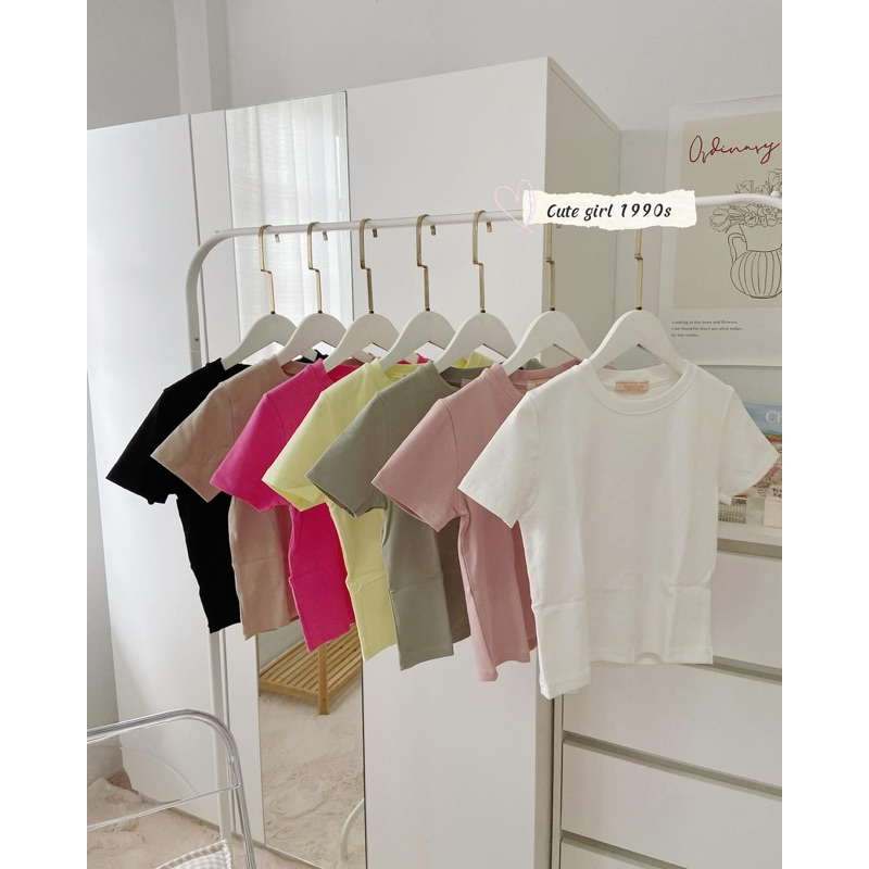 ST938 เสื้อครอปเอวลอยสีพื้น ป้าย SIWA 🦋