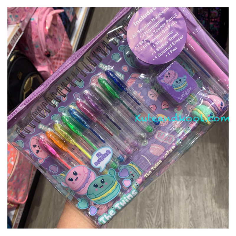 Smiggle 🌸 เซ็ต สมุด สี เครื่องเขียน Smiggle Essentials A5