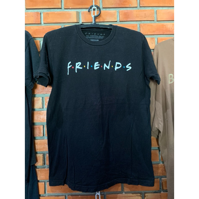 เสื้อลาย Fonts Friend M