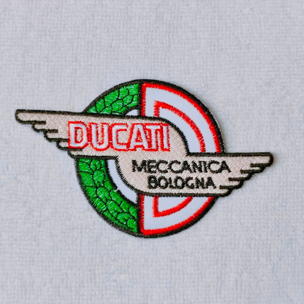 ตัวรีดติดเสื้อ อาร์มติดเสื้อ Sticker ตีนตุ๊กแก มอเตอร์ไซค์ Motorbike Ducati Patch ดูคาติ ดูคาตี้ ตัวรีด อาร์ม สติ๊กเกอร์