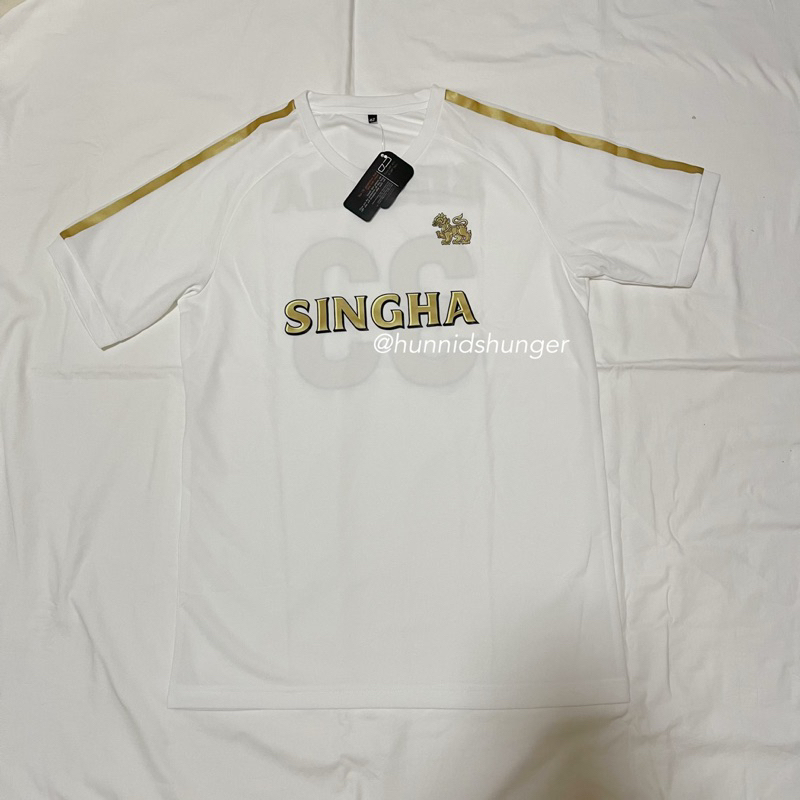 เสื้อกีฬาคอกลม Singha เบอร์ 33 *สินค้ามือหนึ่ง*