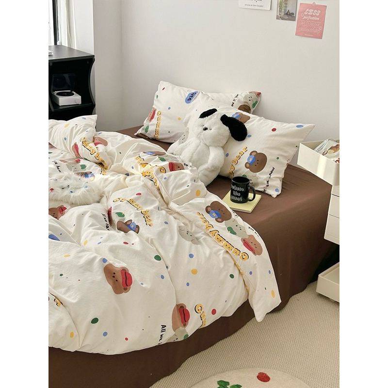 [โค้ดส่วนลด 350] ส่งไว จากไทย ชุดเครื่องนอน ครบเซ็ตพร้อมผ้านวม ลาย Gummy bear Bedsheet