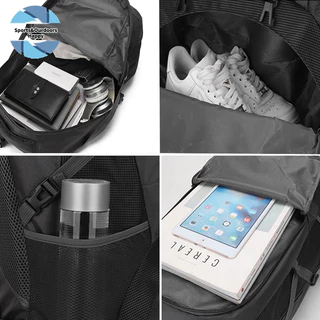 Traveler Backpack ใจเหมาะสำหรับสวมใส่เดินทางเเละปีนเขา 60L มีห้าสี Waterproof Outdoor